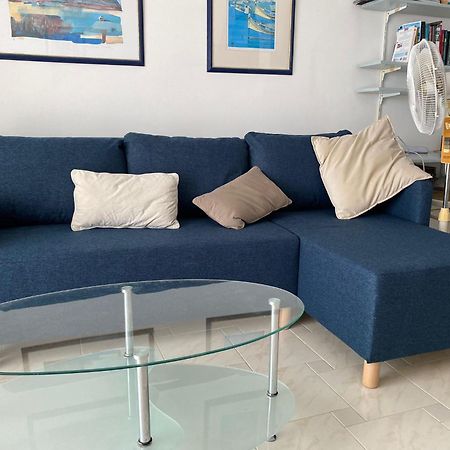 Sea Front Apartment At Mellieha Bay, Malta! מראה חיצוני תמונה